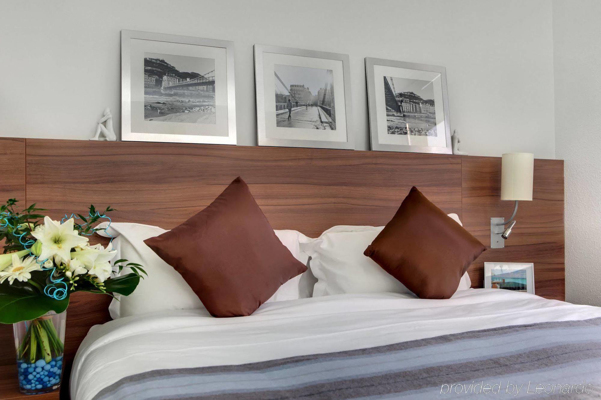 ซีตาแดง ซิตี้เซ็นเตอร์ เกรโนเบิ้ล Aparthotel เกรอน็อบล์ ภายนอก รูปภาพ